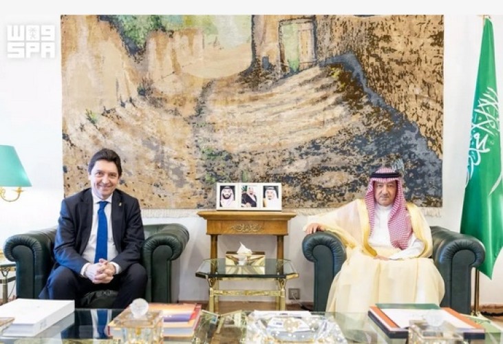 مباحثات سعودية فرنسية في الرياض حول العلاقات الثنائية والقضايا الإقليمية والدولية