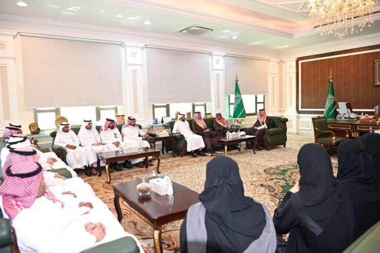 وكيل إمارة جازان يتابع استعدادات جائزة جازان للتميز 2027