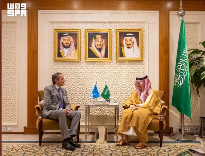 وزير الخارجية يستقبل مدير الوكالة الدولية للطاقة الذرية في الرياض