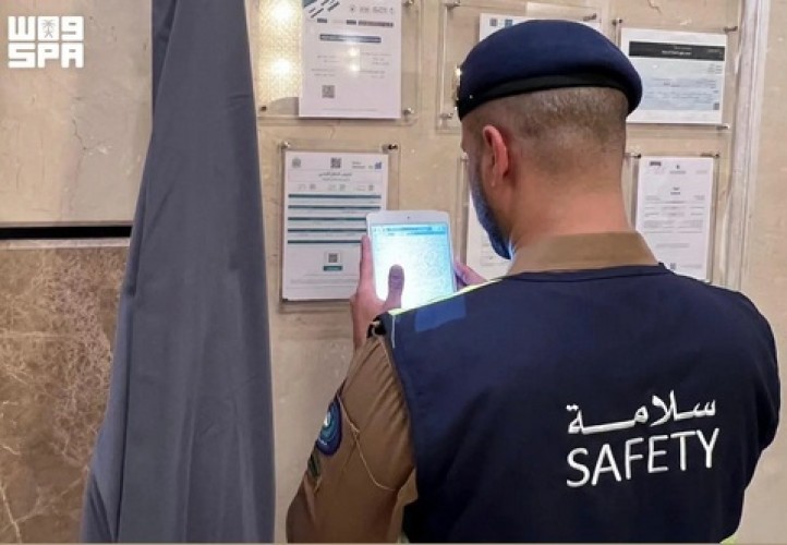 الدفاع المدني يواصل جولاته التفتيشية حول المسجد النبوي لتعزيز سلامة الحجاج