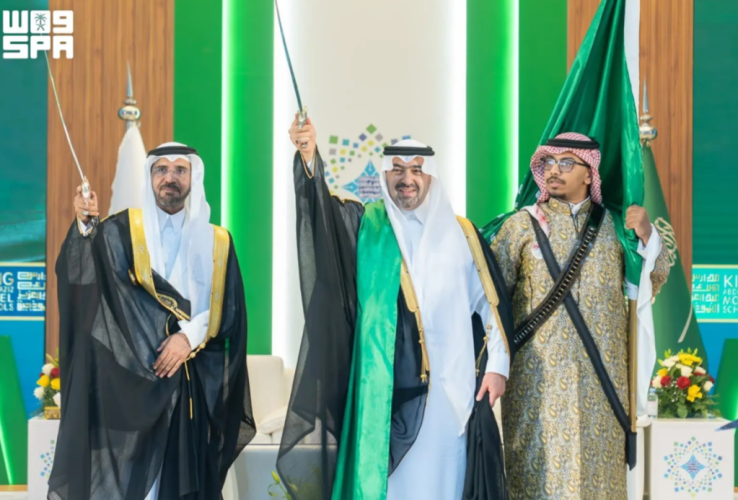 برعاية أمير تبوك.. تخريج الدفعة الـ32 من طلاب مدارس الملك عبدالعزيز النموذجية
