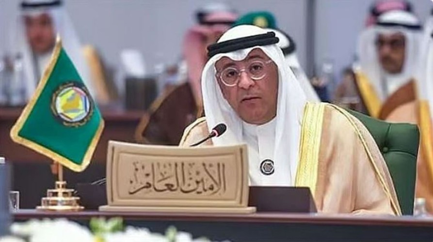 مجلس التعاون يرحب بالمبادرة العُمانية لإجلاء أكثر من 11 ألف بحار عبر مضيق هرمز