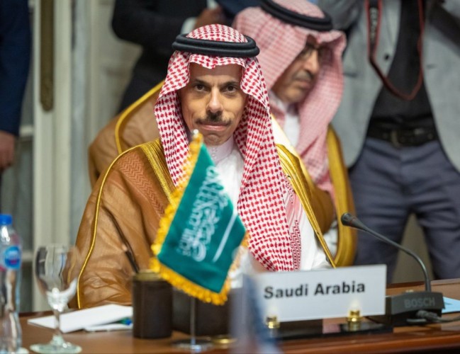 بيان رباعي: السعودية ومصر وتركيا وباكستان تدعم المفاوضات الإيرانية الأمريكية