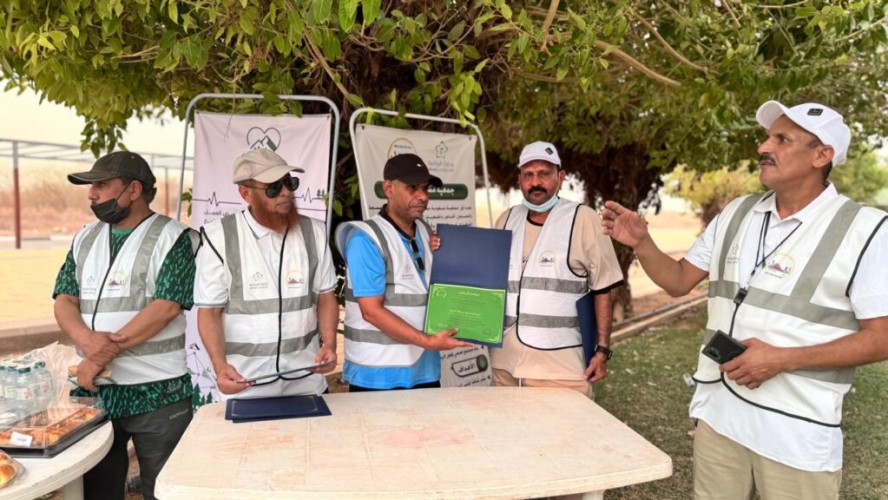 جمعية مشاة وهايكنج جازان تنفذ برنامج “المشي أسلوب حياة” بمحافظة أبو عريش