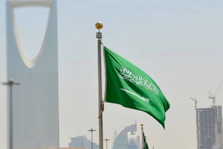 مصدر سعودي: الرد العسكري جاء بعد استنفاد المسارات الدبلوماسية