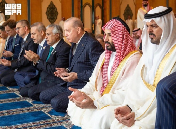من جوار بيت الله الحرام.. رؤية قائد ونهج أمة
