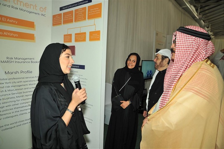 ٤٠٪؜ من خريجات كلية ادارة الاعمال يطلقون مشاريع ريادية جديدة