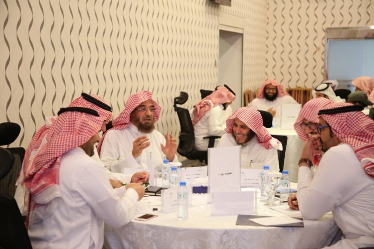 جمعية تنامي تناقش فكرة الجمعيات التعاونية الشبابية