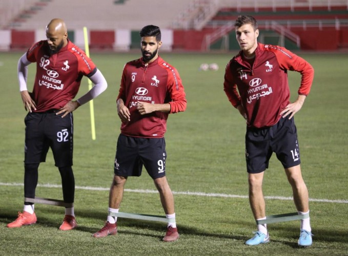 الاتفاق يستأنف تدريباته ويفتح صفحة الرائد
