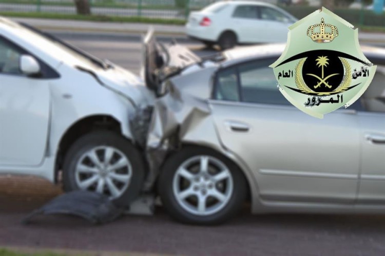 “المرور”: هذا ما يجب عليك القيام به عندما تكون طرفاً في حـادث وإلا تواجه السجن والغرامة
