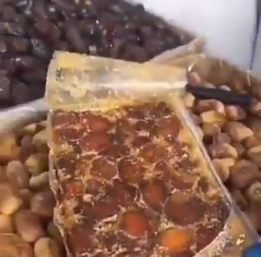 “أمانة المدينة” تصدر بياناً جديداً بشأن فيديو “التمر المجروش” بعد إخضاعه للفحوصات