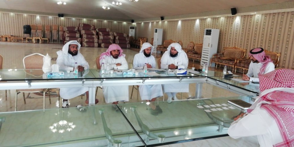 اللجنة الرئيسية لمقابلة الخطباء والأئمة والمؤذنين تعقد في فرع الوزارة