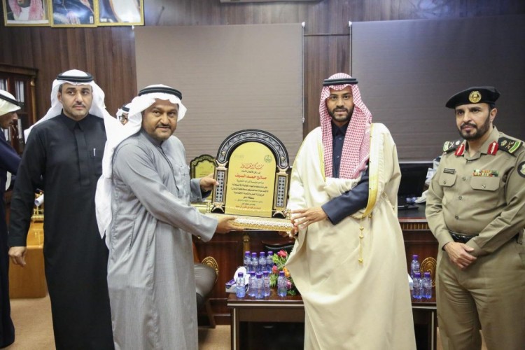 نائب أمير حائل يُدشن مقر مكافحة التسول الجديد في المنطقة