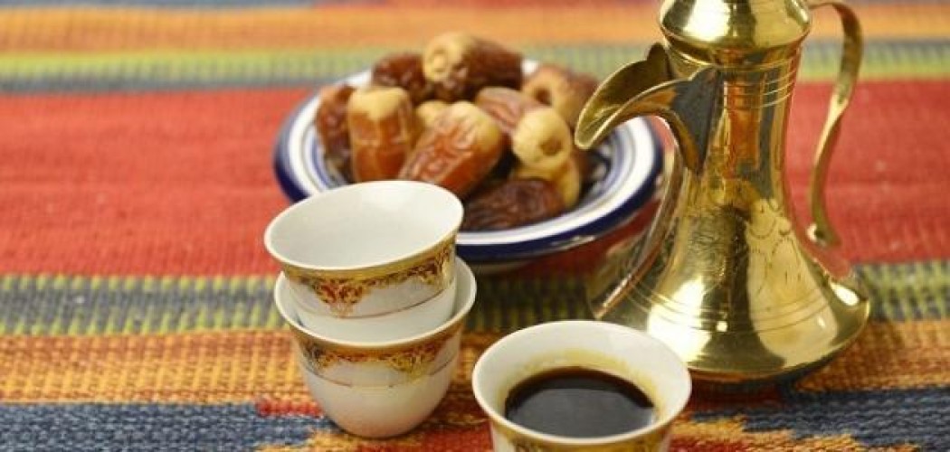 توجيه بمنع المشروبات الساخنة والثلاجات و”الكنب” داخل مكاتب الموظفين في “العدل”