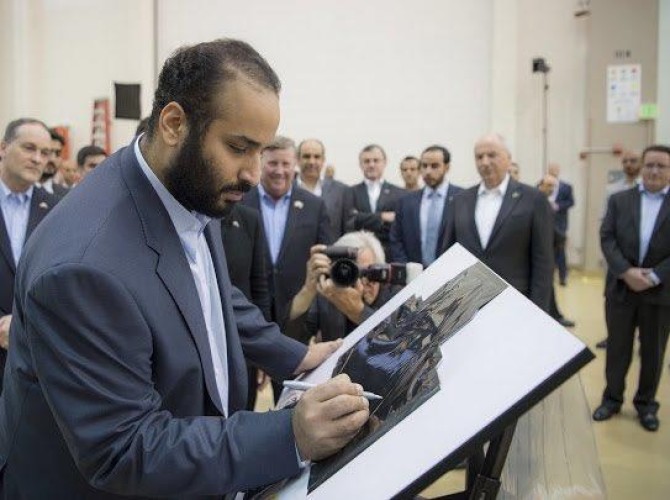 أول قمر سعودي للاتصالات يبدأ الليلة رحلته إلى الفضاء