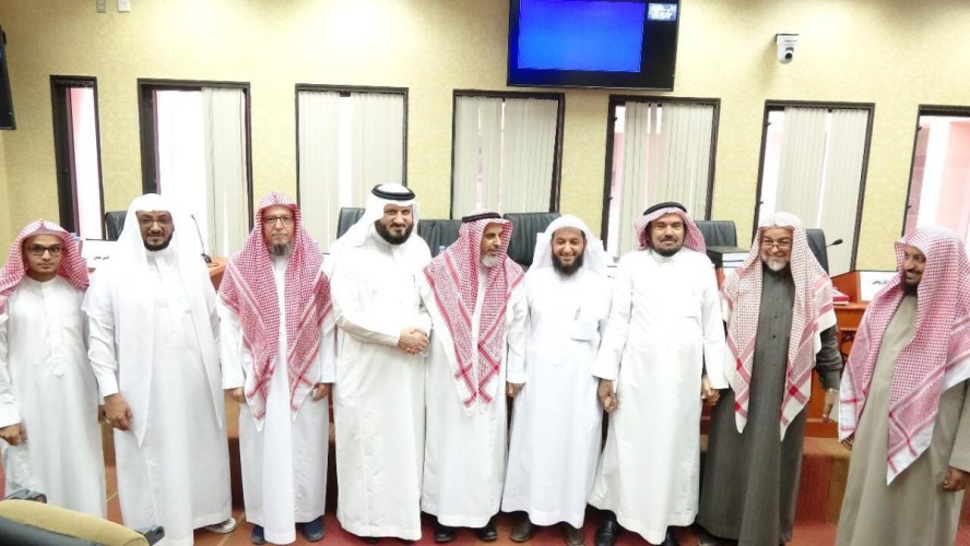 مدير تعاوني احد المسارحة يحصل على درجة الدكتورة بتقدير ممتاز