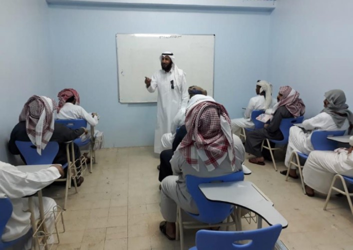 نزلاء سجون منطقة نجران يستأنفون دراستهم في التعليم العام والجامعي