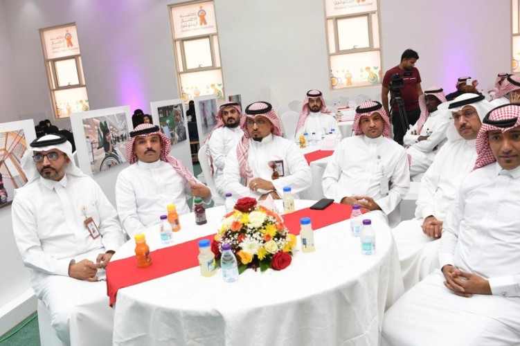 مركز الأطفال المعوقين بجازان يحتفي بختام فعاليات جُدر