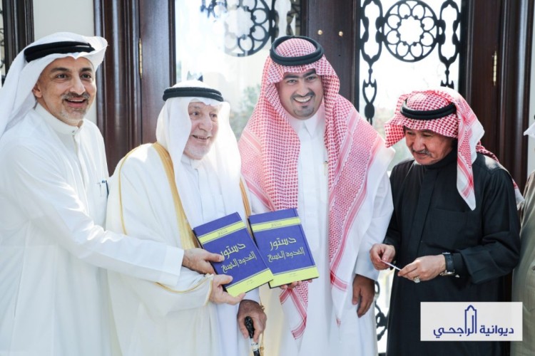 ديوانيه عبدالمحسن الراجحي تستضيف اشهر استشاري سعودي في طب وجراحة القدم الدكتور خالد ادريس