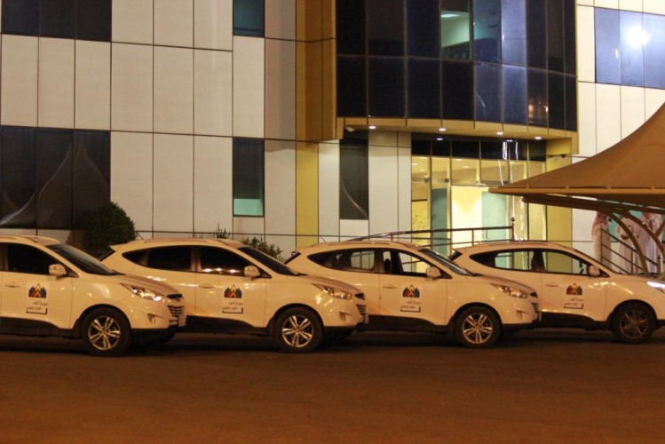 محافظ محايل المكلف ” يدشن مبادرة ” حسن الوفاده ” ببلدية بحر ابو سكينه