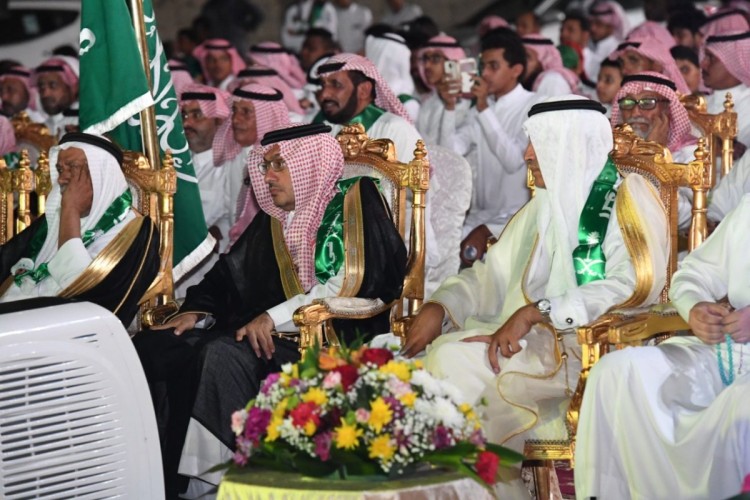 عتود تحتفل باليوم الوطني بتنظيم وإبداع وحضور