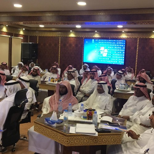 الاشراف التربوي يقود ورشة تحسين التحصيل بتعليم صبي