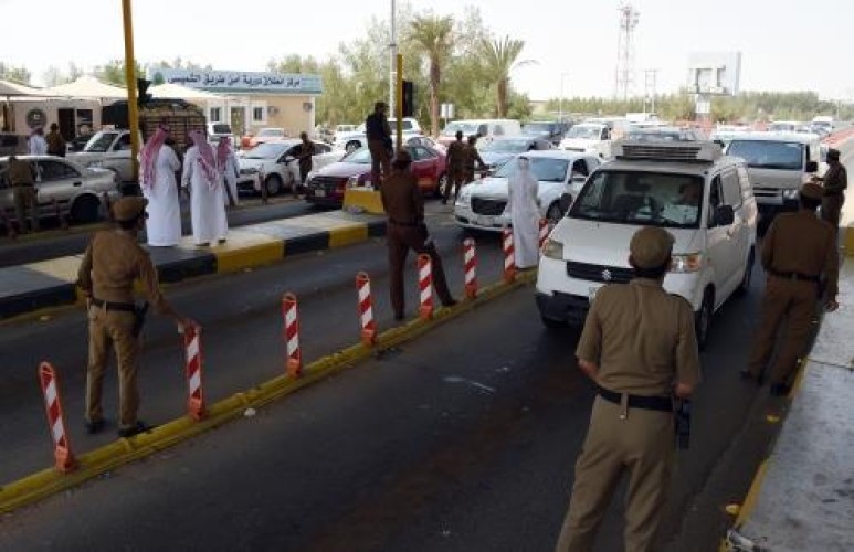 تعرف على عقوبات نقل الأشخاص الذين ليس لديهم تصريح بالحج