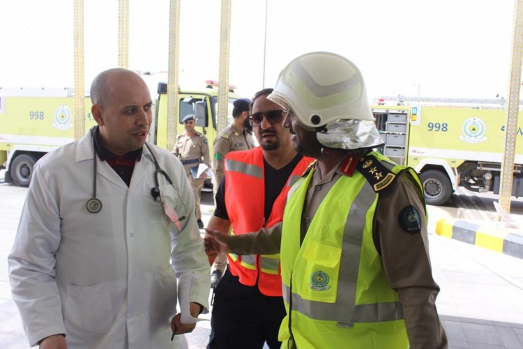 مدني عنيزة ينفذ فرضية إنقاذ وإطفاء بالمباني العالية