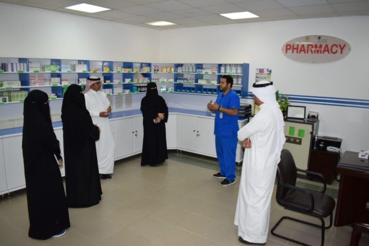 الحميزي في زيارة تفقدية للتأهيل الشامل للذكور بالدمام