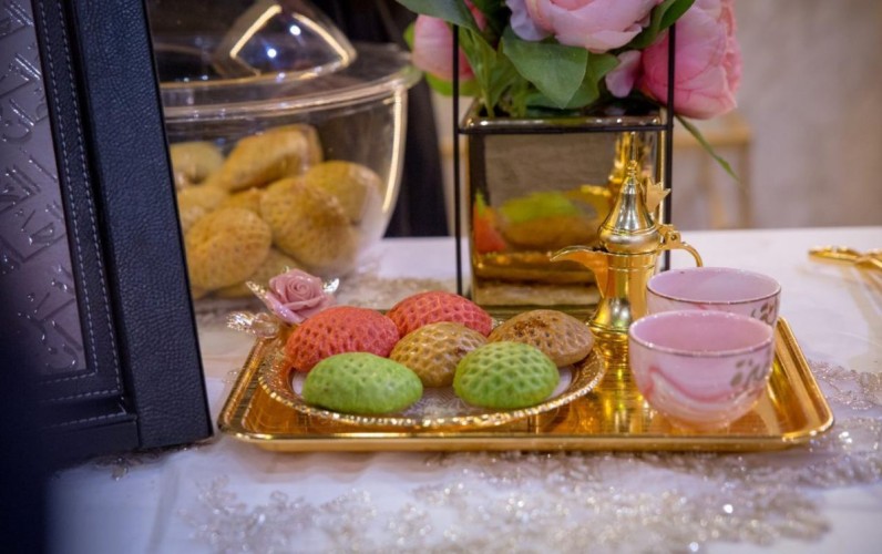 ابتكارات منيرة العريني .. “كليجا بريدة” ملون وبنكهات جديدة