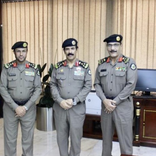 مدير شرطة الرياض يقلد العتيبي رتبة عميد