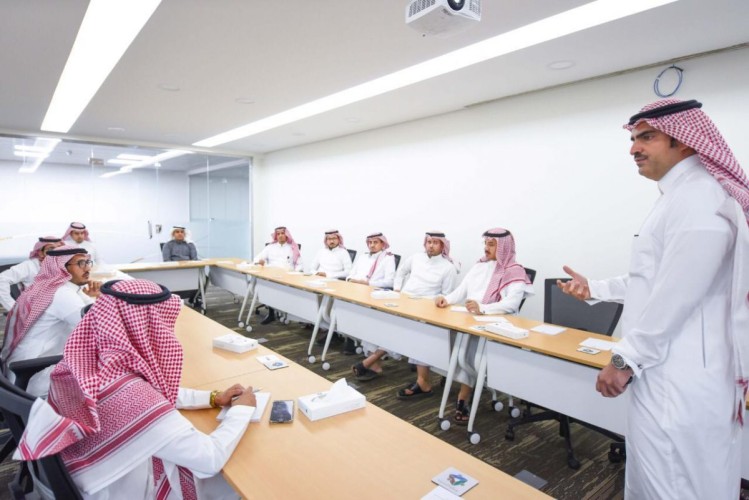 هيئة المواصفات تؤهل 10مدققين من منسوبيها لمنح شهادة الجودة لمراكز خدمة المستفيدين