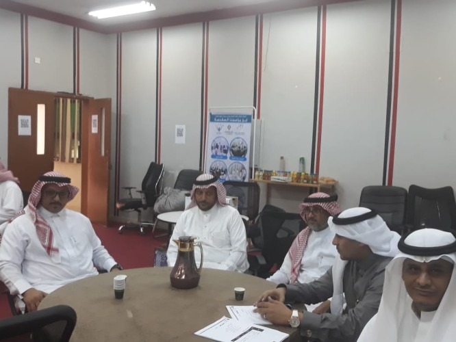 دورة تدريبية بعنوان (فن حل المشكلات ) بمكتب تعليم ضمد