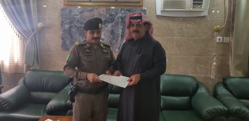 بن لبدة يكرم عدد من منسوبي الجهات الأمنية بمحافظة هروب