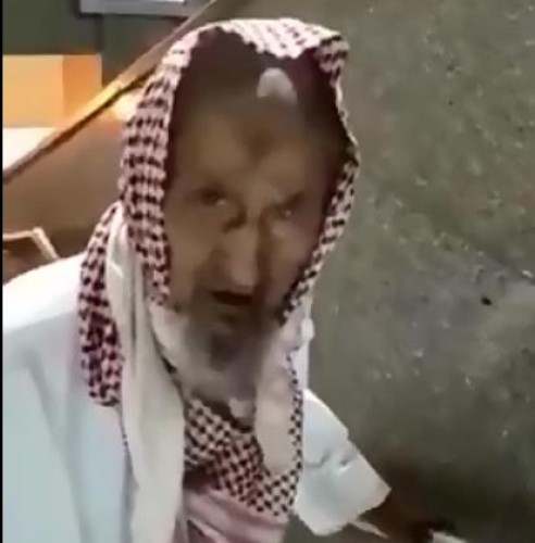 فيديو.. معمر سعودي عمره 128 عاما لم تفته صلاة في الحرم يوجه 3 نصائح