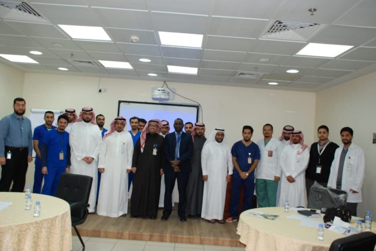 مستشفى الفيصل بالاحساء يقيم دورة تدريبية لبناء قدرات وتطوير مهارات الموظفين