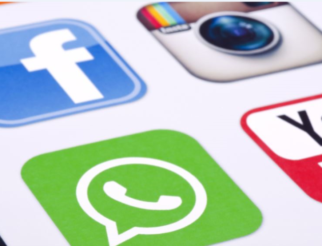عودة تطبيقات “واتس آب” و”فيسبوك” و”إنستجرام” للعمل بعد تعطلها