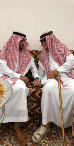 نائب أمير حائل يطمئن على صحة مرافق جده