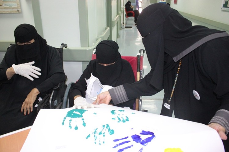 مستشفى الملك خالد يطلق برنامج موهوب