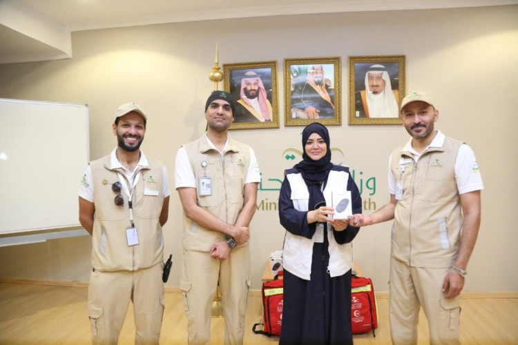 لخدمة مراجعي المراكز الصحية والمستشفيات بموسم الحج توفير ٦٣ جهاز ترجمة آلية لـ١٢٠ لغة