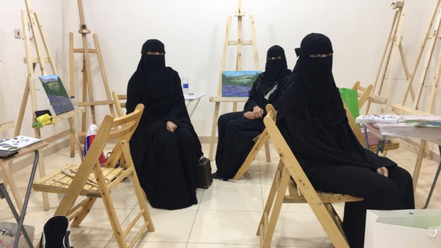 همسات الثقافي والفنون التشكلية بالأحساء