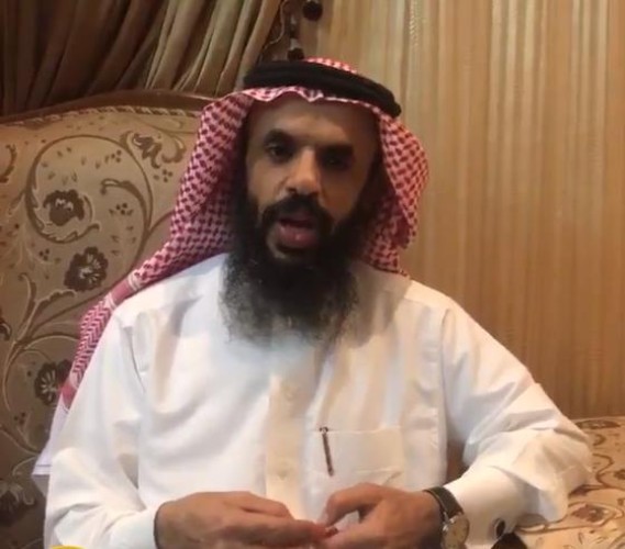 والد “معتز” يتبرأ ممن تداولوا حسابه البنكي لطلب المساعدة