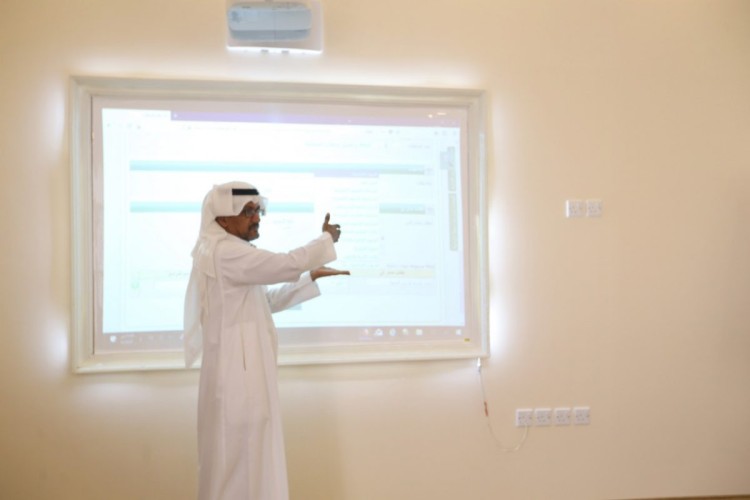 انطلاق الدورات التدريبية لوحدة تطوير الموارد البشرية بتعليم جازان