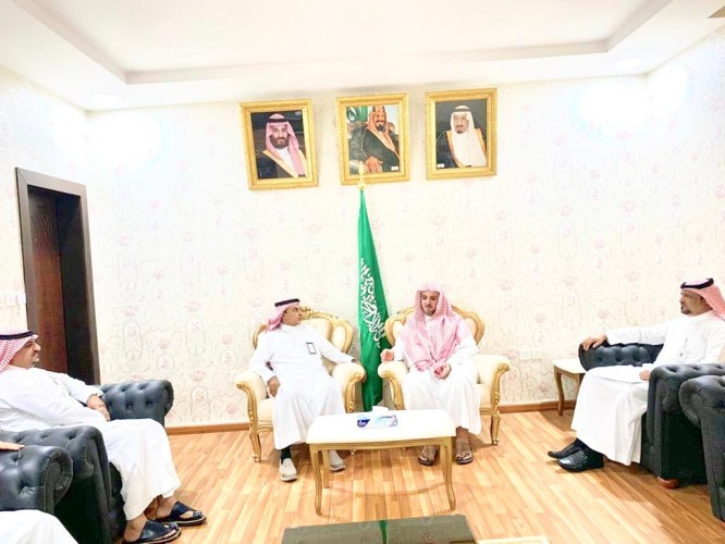 رئيس فرع النيابة العامة بمنطقة جازان يستقبل سعادة مدير عام فرع وزارة العمل والتنمية الاجتماعية بالمنطقة