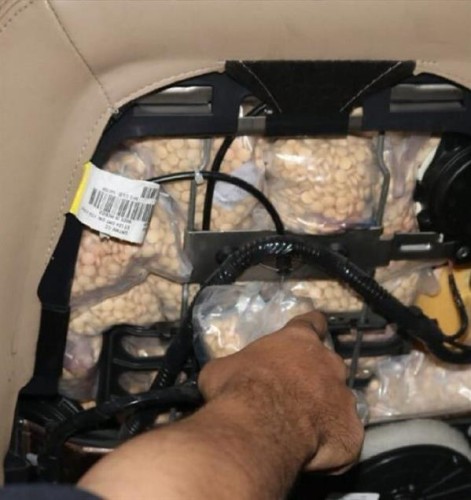 بالصور..إحباط تهريب كميات ضخمة من الكبتاجون بـ”جمرك الحديثة”