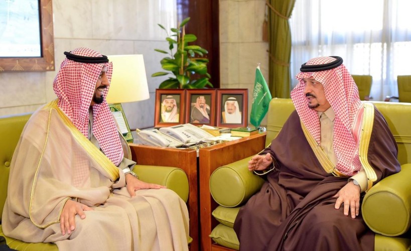 أمير الرياض يستقبل سفير دولة الكويت لدى المملكة
