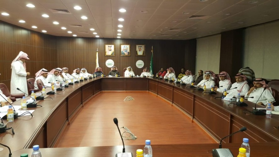 بناءً على توجيهات الحميدي .. ورشة عمل ببلدية رجال ألمع لمناقشة خطة تحسين المشهد الحضاري