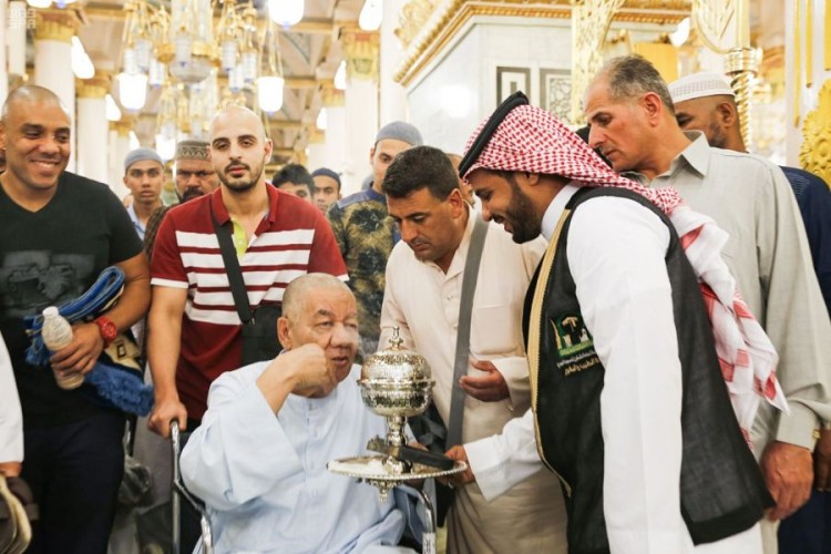 رئاسة شؤون الحرمين تولي عناية فائقة لذوي القدرات الخاصة