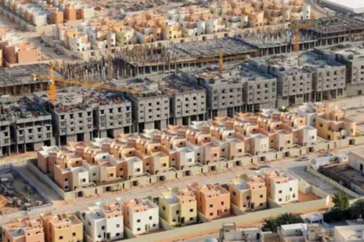 مصادر إيقاف توصيل الكهرباء والخدمات إلى المساكن المقامة دون صكوك رسمية