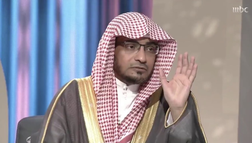 بالفيديو.. «المغامسي»يكشف الحكم في حال وقعت فتاة في المحظور وتاب الله عليها!